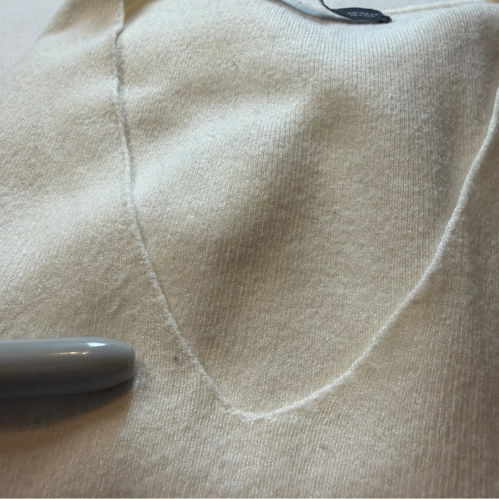 Mango Striped V-Neck Sweater Long Sleeve Cream & Black Stripe XS - Picture 9 of 12